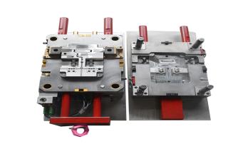 車燈雙色模具怎么進膠？